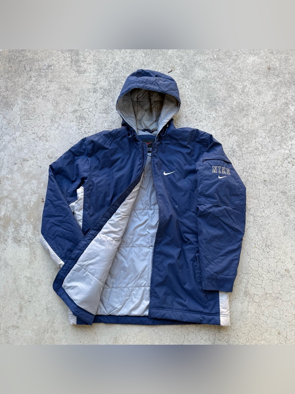 Vintage Y2K Nike Embroidered Navy Blue Hooded Puffer Jacket Size Small